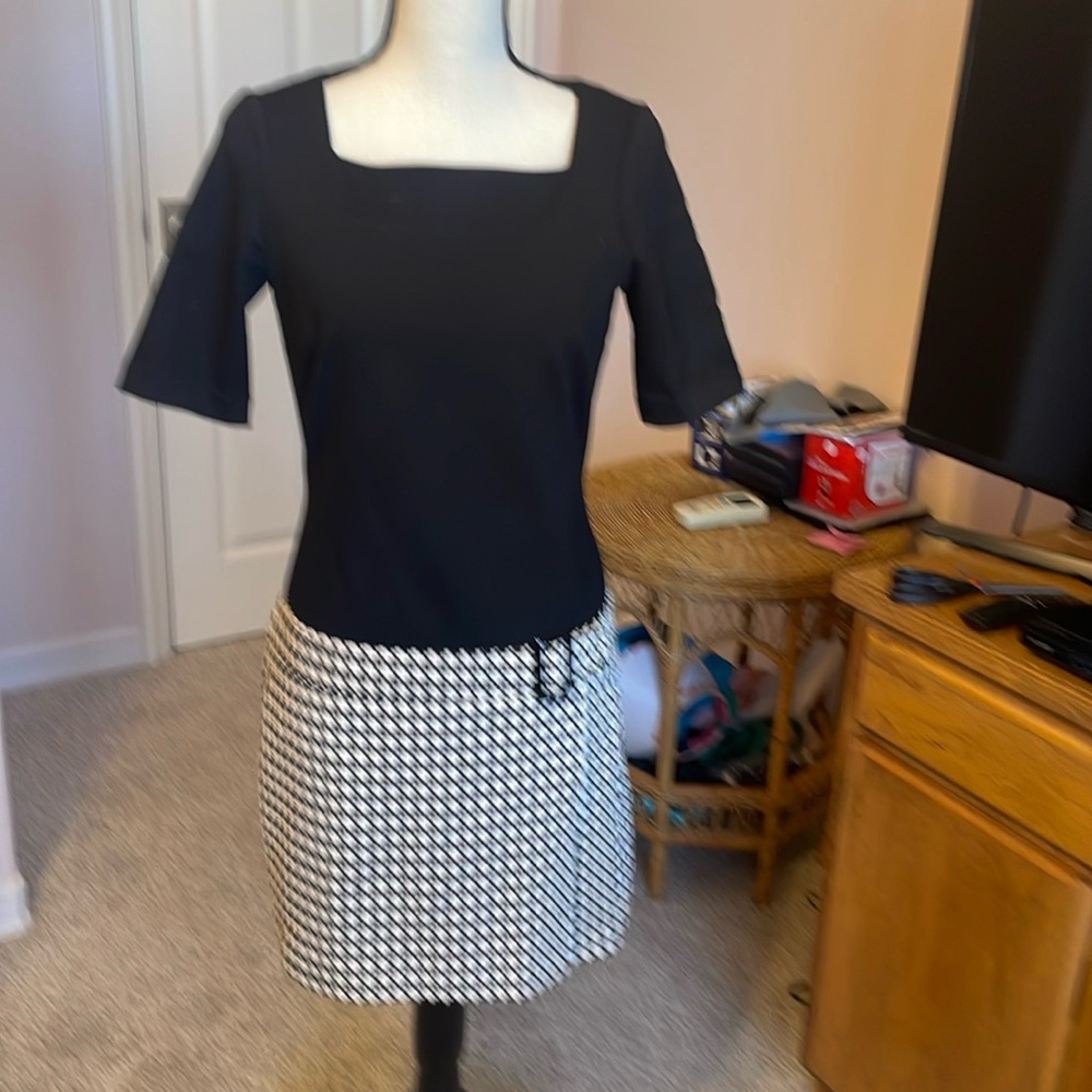 White House black market dress suit dress jacket size 2 dress size 4 jacket